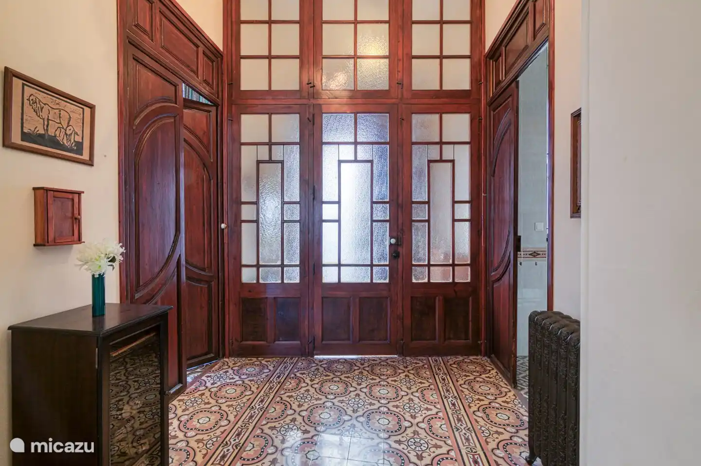 Alle Fliesen, alle Türen: original. Welche Schönheit!