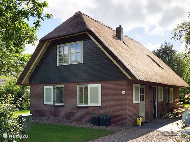 Holiday home in Netherlands, Friesland, Appelscha - holiday house The Apple Castle