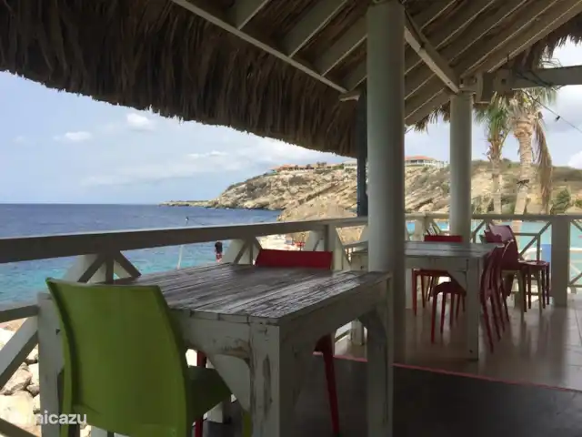 Boutique Blue Bay Beach Villa #1a en Curazao, Curazao Centro, Blue Bay - villa Bar al atardecer en la playa de Blue Bay