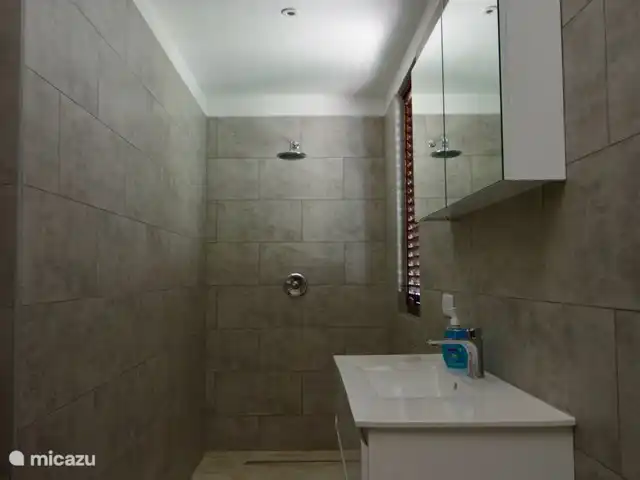 Boutique Blue Bay Beach Villa #1a en Curazao, Curazao Centro, Blue Bay - villa Baño privado del dormitorio #1