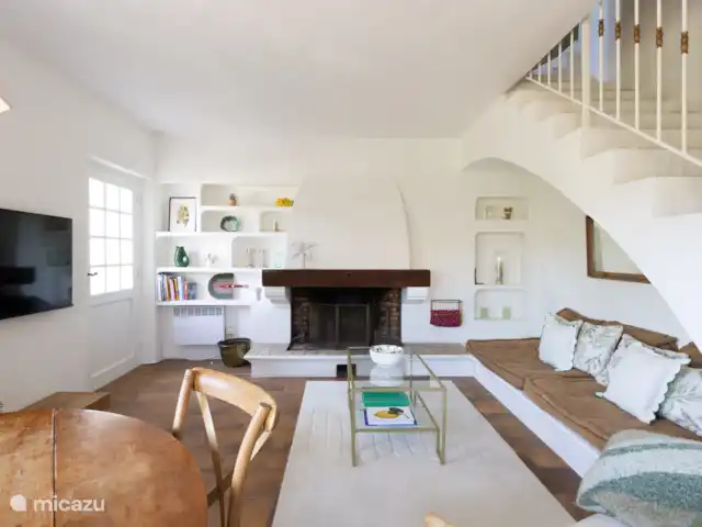 Location de Vacances France, Côte d'Azur, Sainte-Maxime, villa - Fruitier Villa au bord de la Mer Salon