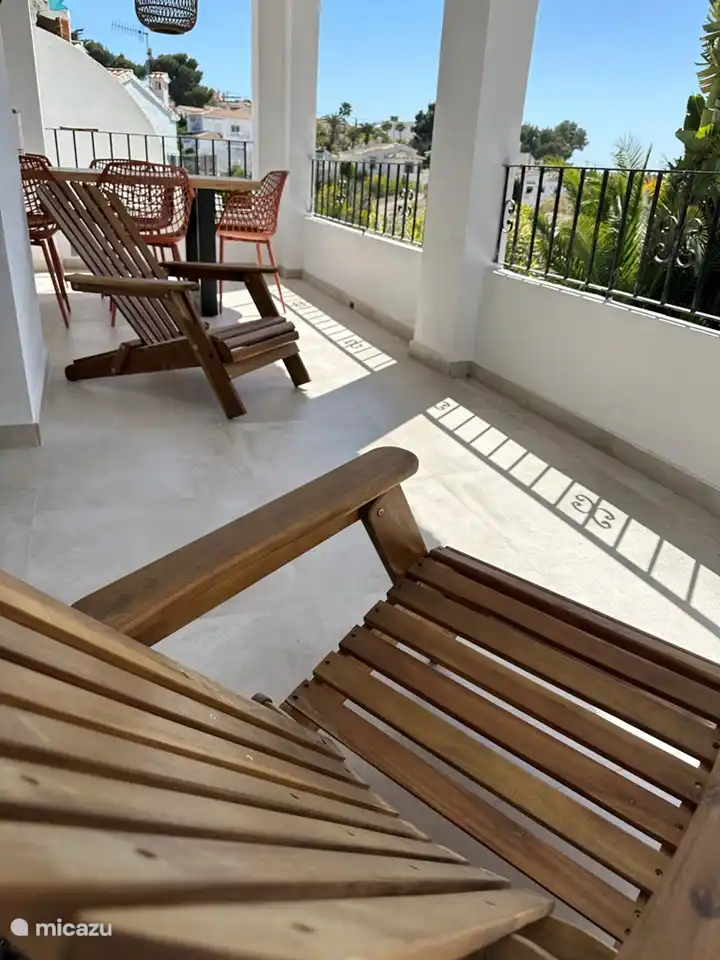 Stühle auf der Naya