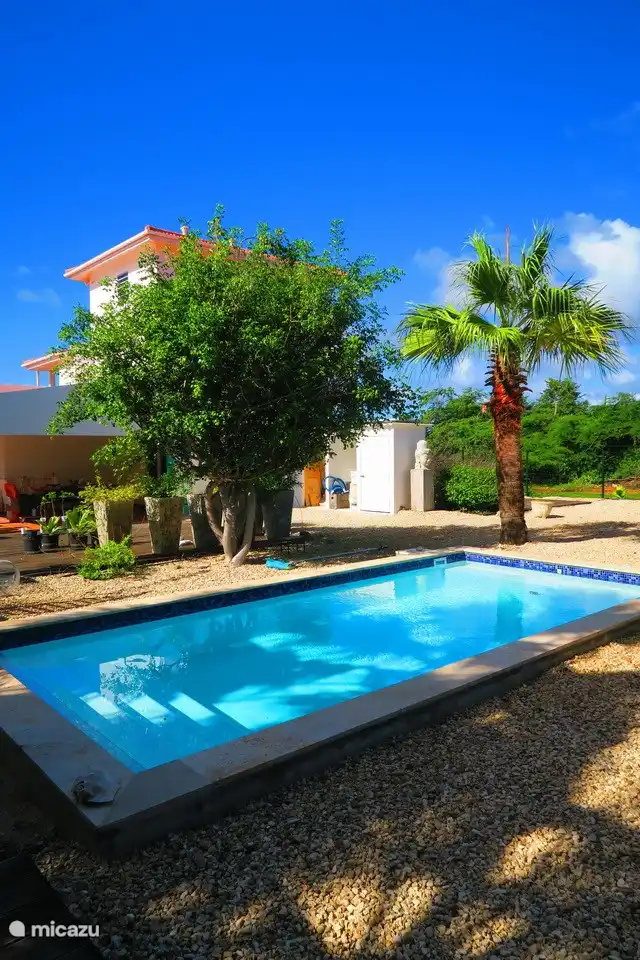 Magnapool. Das Wasser mit Magnesium ist sehr gut für Ihre Haut.