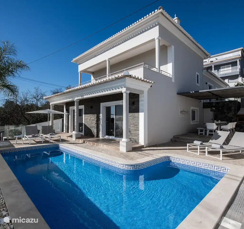 Casa Vale Covo l Modern en landelijk