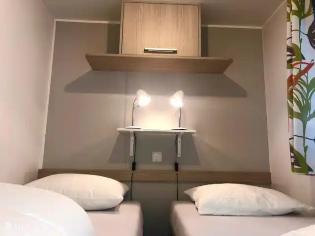 Oleander 505 huren in Frankrijk, Côte d´Azur, Roquebrune-sur-Argens - chalet Slaapkamer 3 met ook 2 comfortabele boxspring bedden en opbergruimte