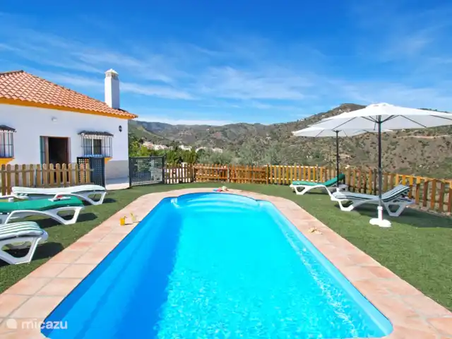 Casa Avila huren in Spanje, Costa del Sol, Comares - vakantiehuis Voel je vrij en geniet van al het moois. Je verdient het.