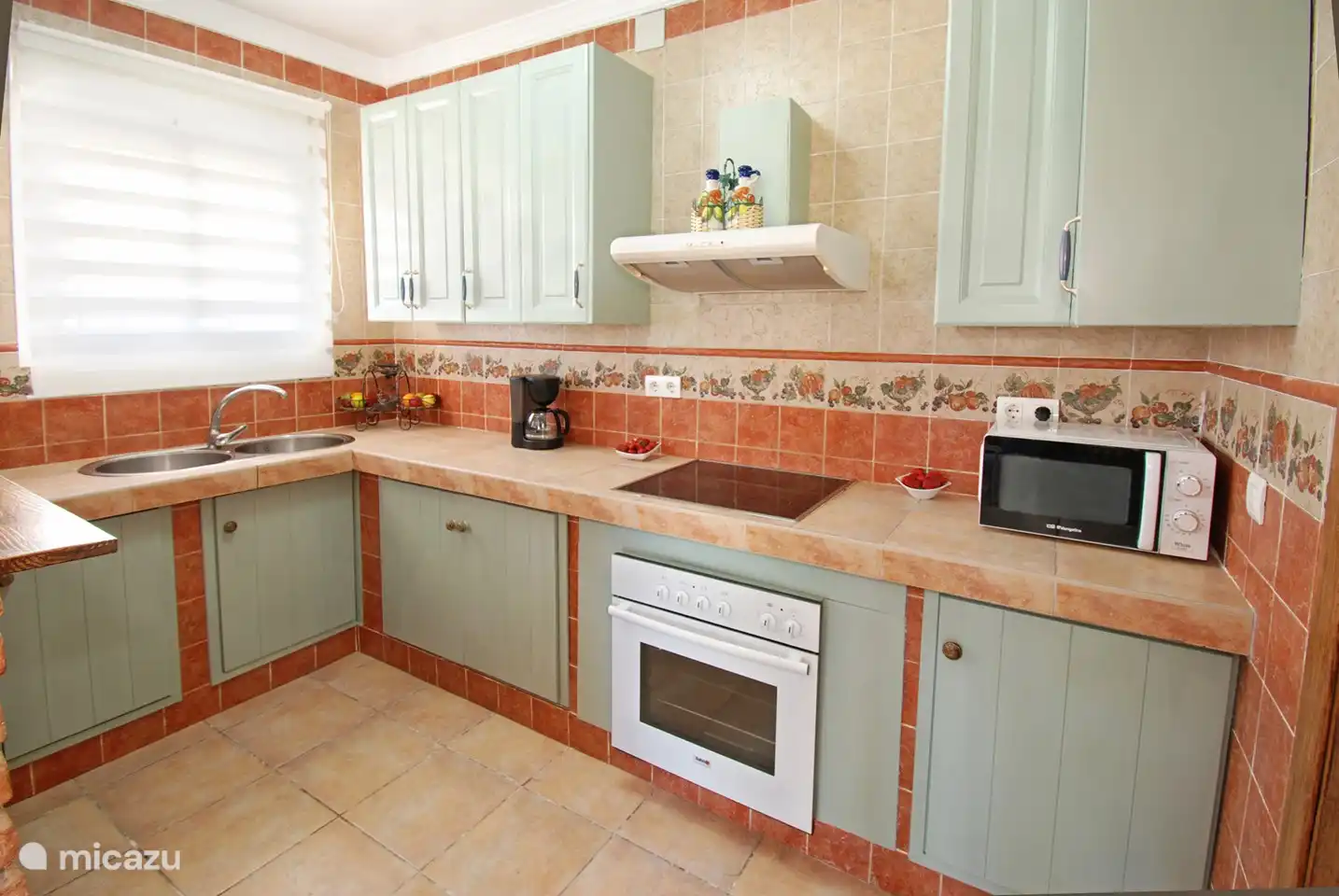 Een goed uitgeruste keuken wacht op keukenprinsen en prinsessen.