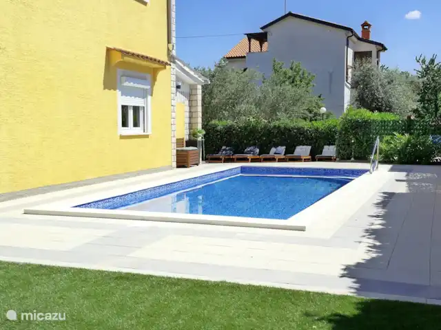 Casa de vacaciones Holek en Croacia, Kvarner, Silo (isla Krk) - casa vacacional Piscina