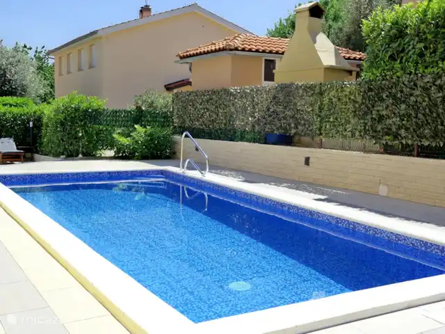 Casa de vacaciones Holek en Croacia, Kvarner, Silo (isla Krk) - casa vacacional Piscina