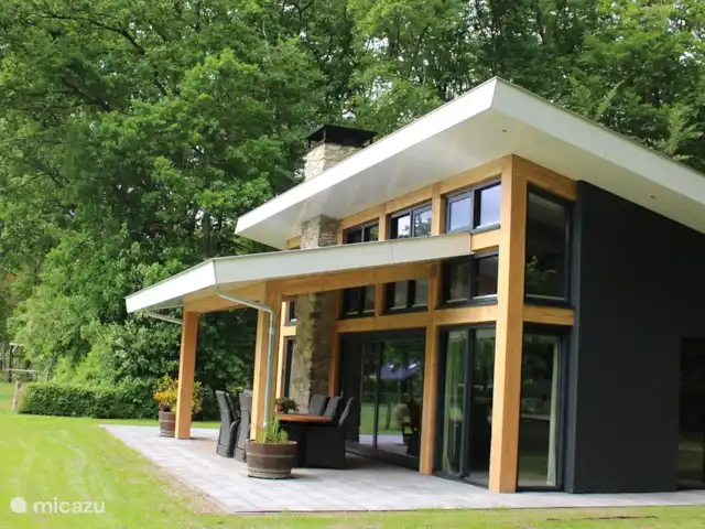 Wandelen, Nederland, Gelderland, Epe, vakantiehuis het Ooievaarsnest