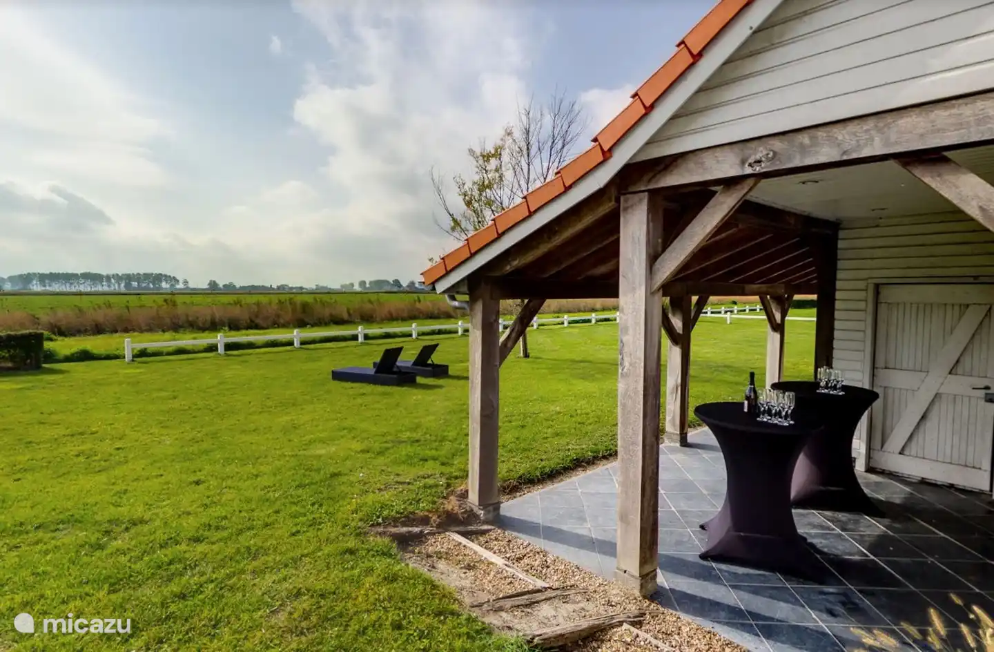 Terrassendach und Garten