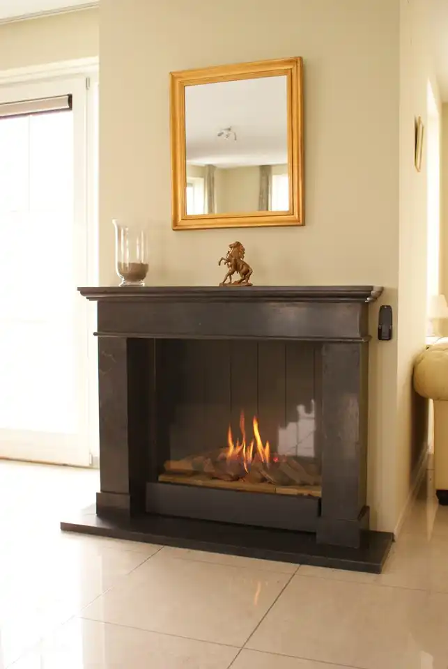 Gaskamin im Wohnzimmer