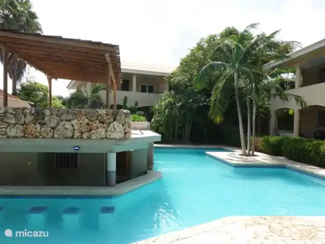 apartamento en Curazao, Banda Arriba (este), Cas Grandi – Acogedor Apartamento Cocobana Piscina compartida