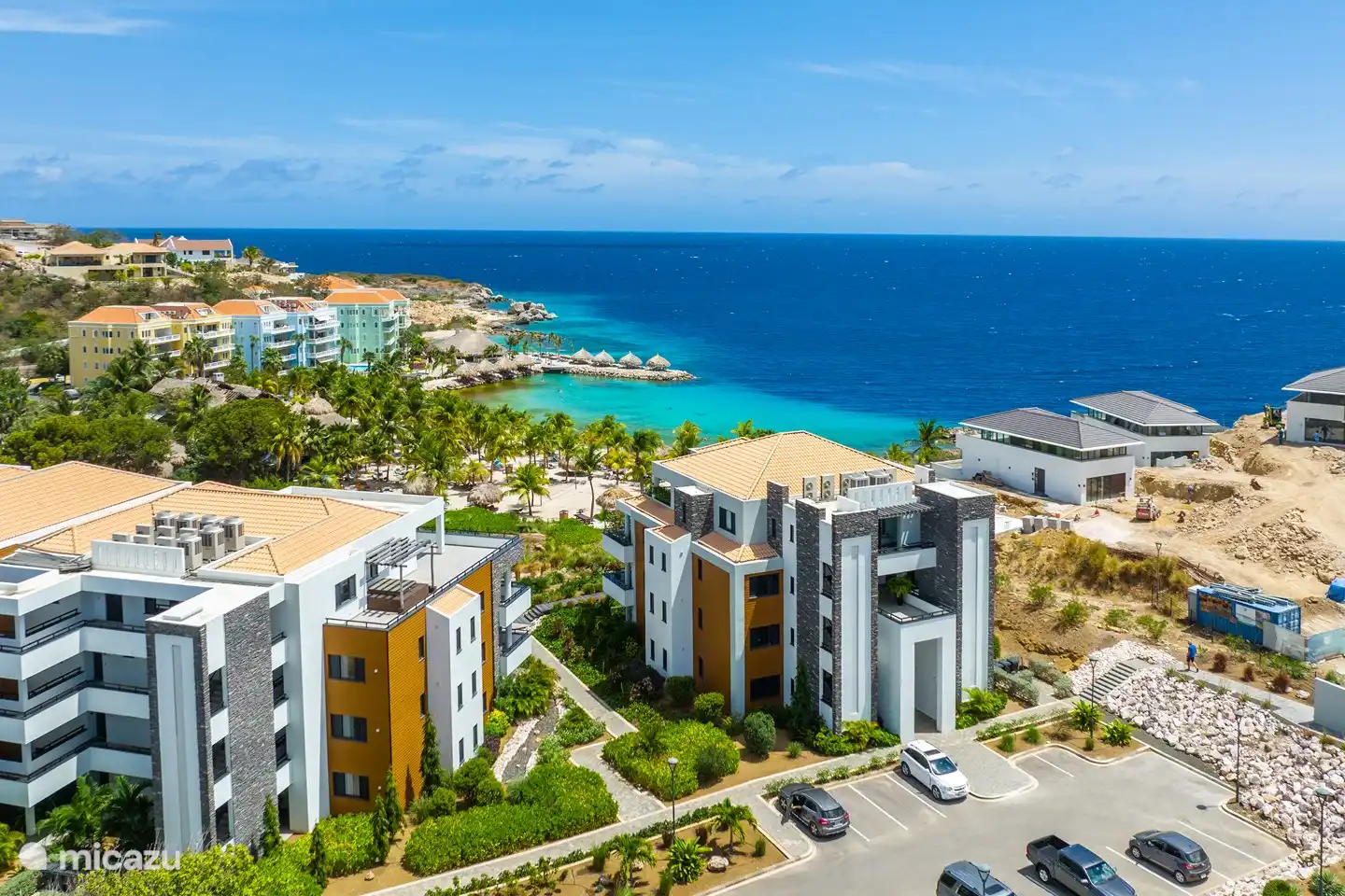 Rent Blue Bay resort | Shore apartment in Blue Bay, Curacao-Middle