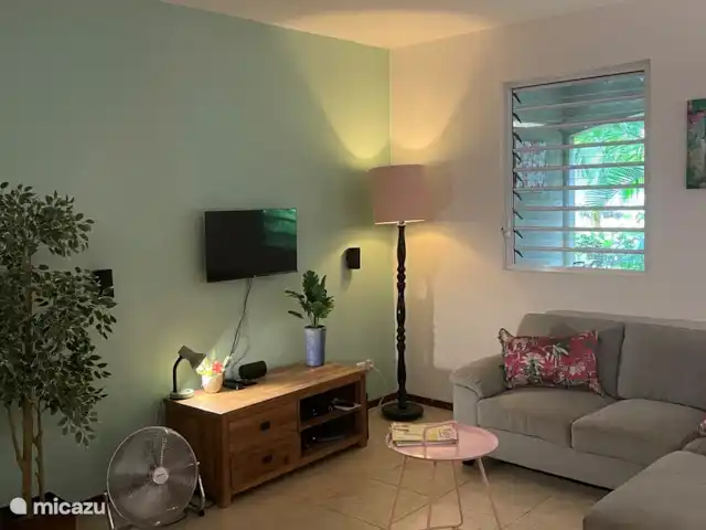 appartement huren in Curaçao, Banda Ariba (oost), Cas Grandi – Dushi Cocobana Als je toch nog graag even tv kijkt!