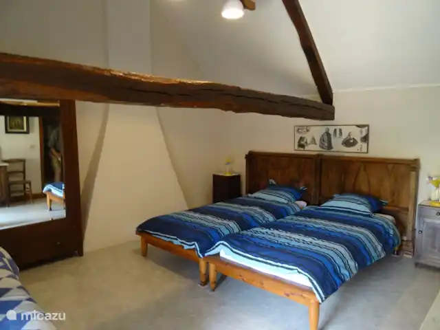 Le Sagitaire | France, Dordogne, Tourtoirac - ferme chambre 5 à l'étage avec 3 lits simples