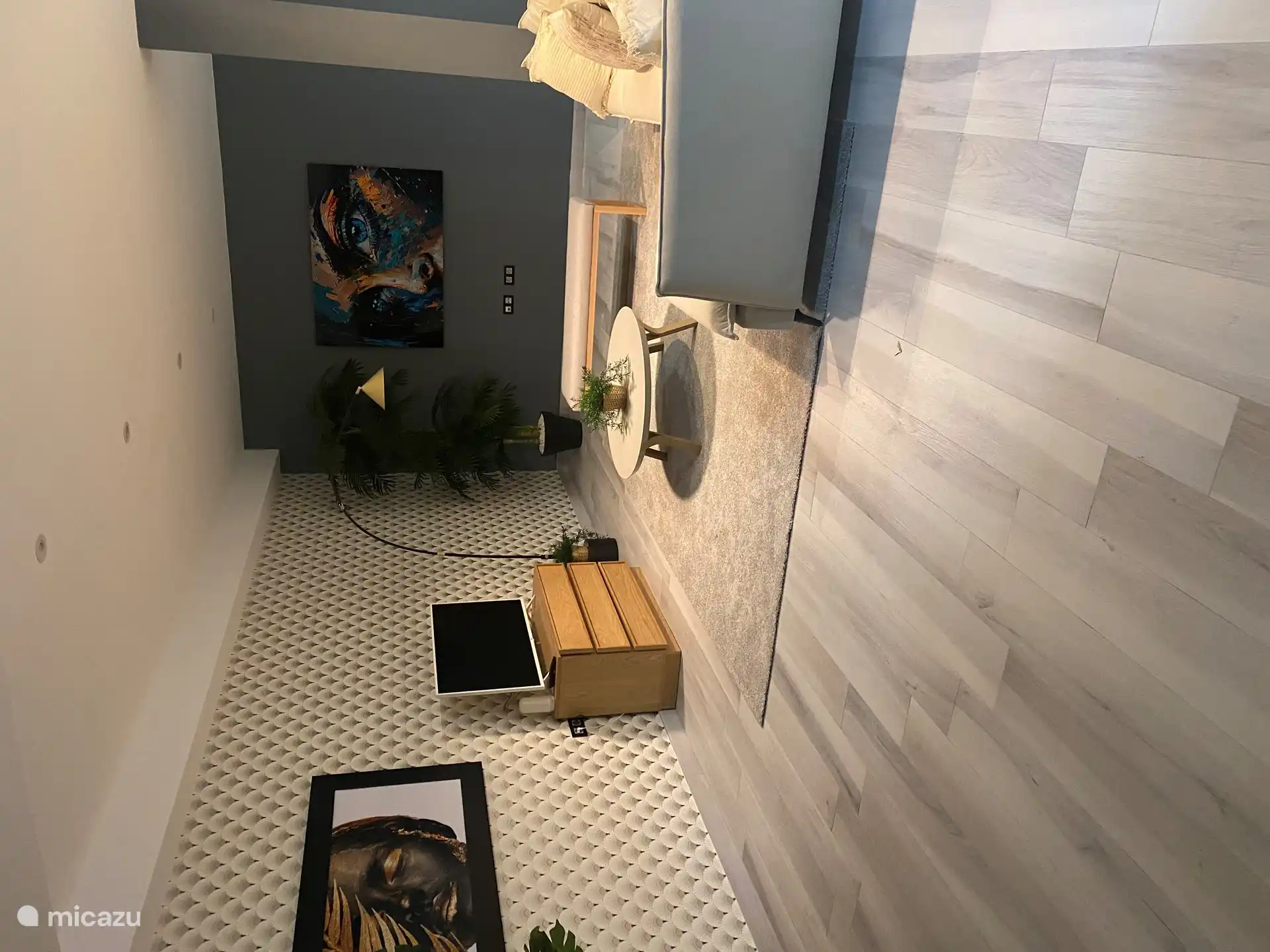 Wohnbereich im Keller