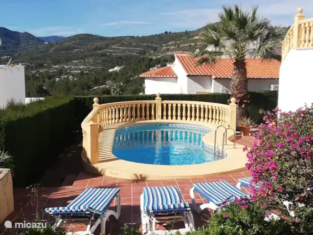 Casa Infinito 1 en España, Costa Blanca, Pedreguer  - villa hermosa vista de las montañas