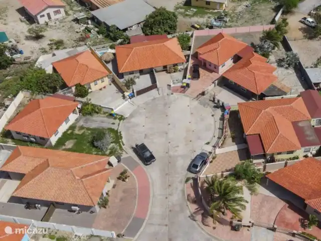 vakantiehuis huren in Aruba, Oranjestad, Seroe Blanco – Casa Charlie Van boven
