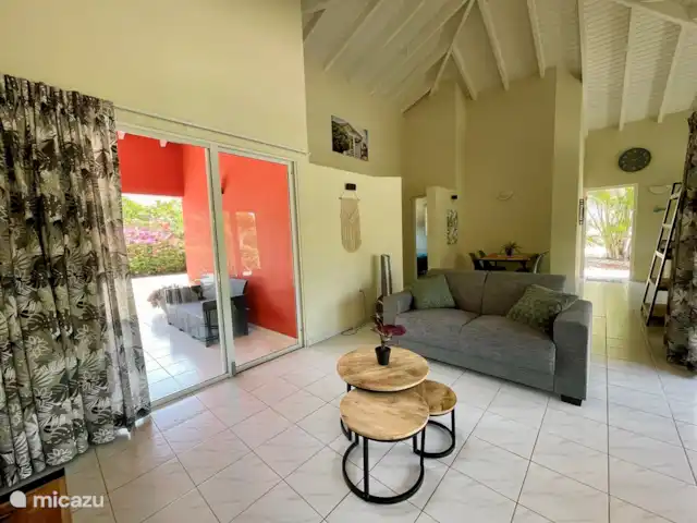 Location de Vacances Curaçao, Banda Ariba (est), Montan'i Rei, maison de vacances - Maison Bon Bida 29 Le salon