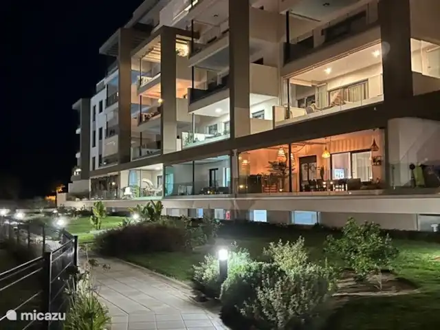 appartement huren in Spanje, Costa de la Luz, Isla Canela – Los Flamencos Isla Canela Pad voor appartementen langs by night