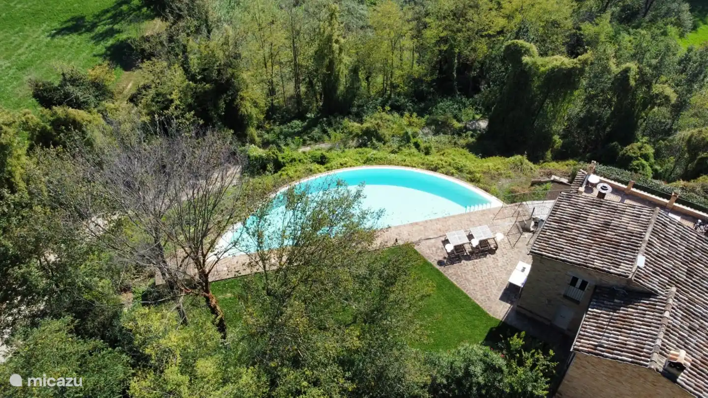 Villa Rilasati en Italia, Marche, Mogliano - Apartamento