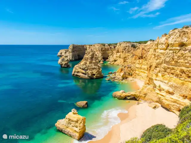 Casa Encantada Carvoeiro Algarve en Portugal, Algarve, Carvoeiro - apartamento ¡Hermosas vistas desde Praia de Marinha!
