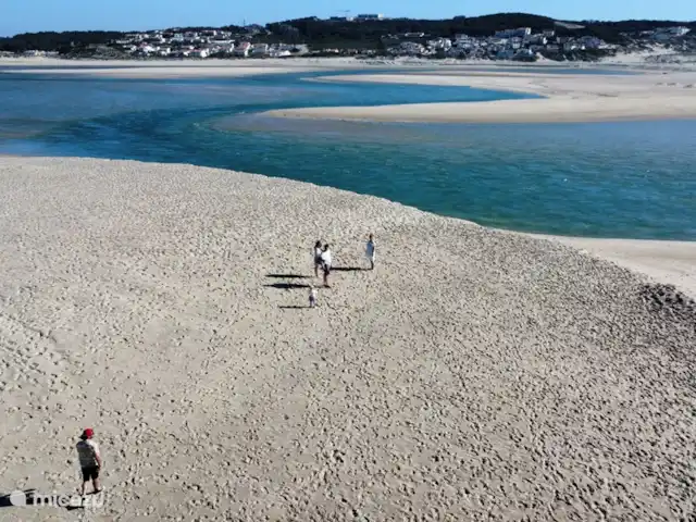 Villa Vale da Ponte en Portugal, Costa de Prata, Foz do Arelho - villa la laguna en todo su esplendor