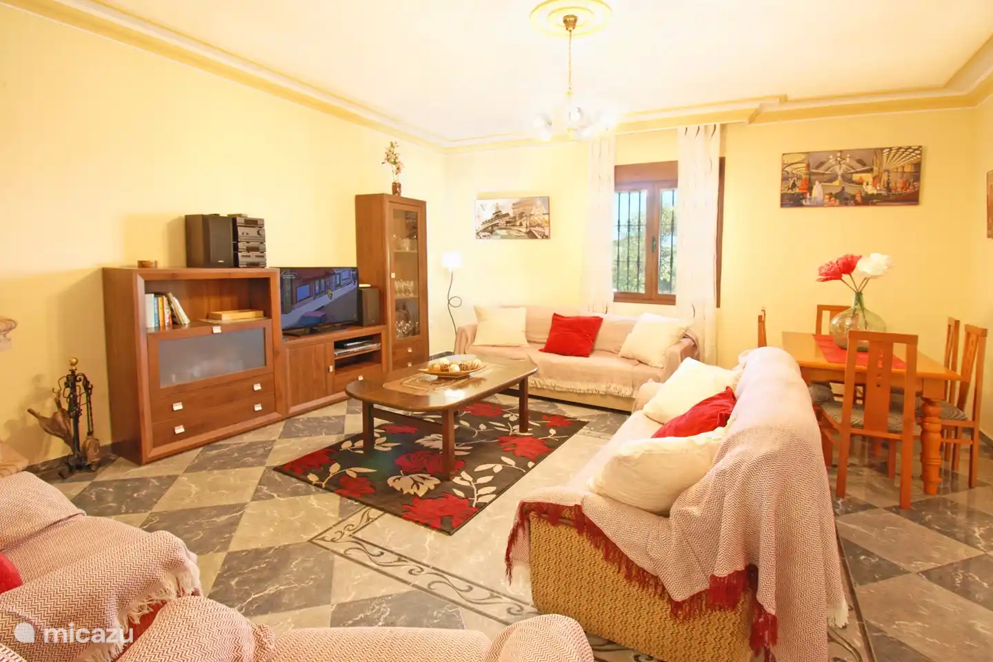 Smart tv en muzieksysteem.