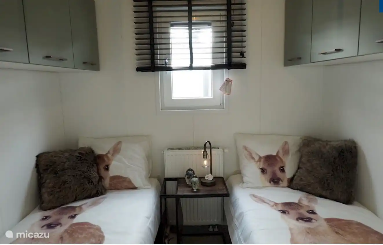 Schlafzimmer 2 mit 2 Einzelbetten