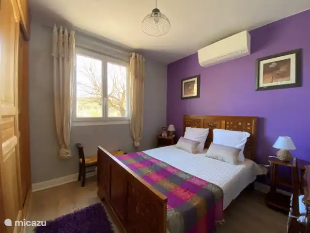 Soniette huren in Frankrijk, Lot, Souillac - vakantiehuis De slaapkamer