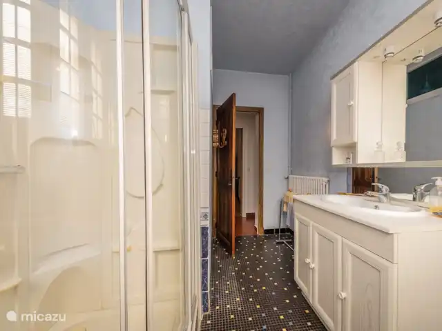 Gourdonette | France, Lot, Gourdon - maison de vacances La salle de bain