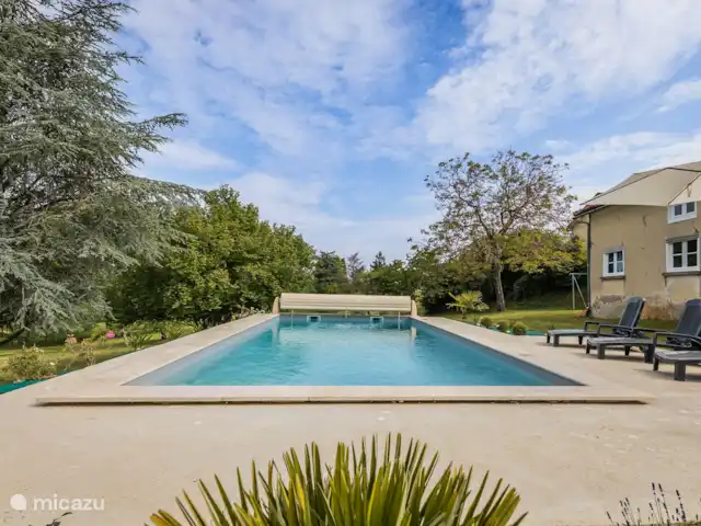 Gourdonette | France, Lot, Gourdon - maison de vacances La piscine