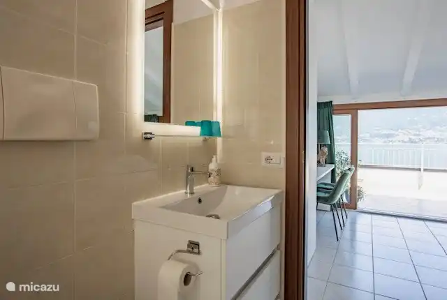 Baño en la planta del dormitorio.
