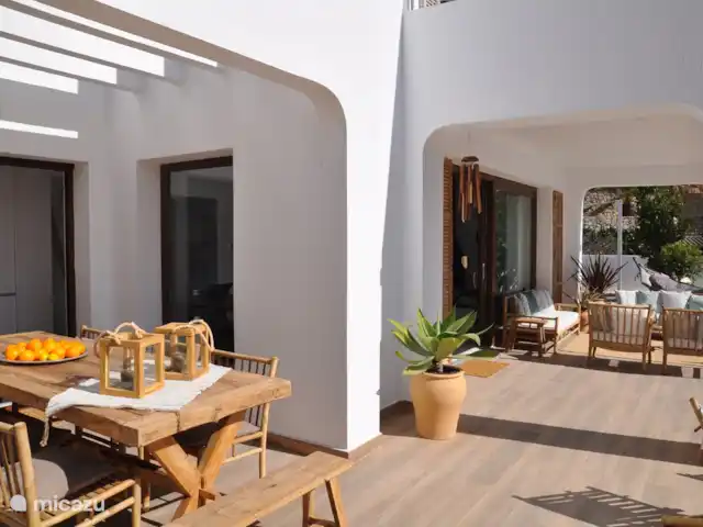Villa Azuro en España, Costa Blanca, Benissa - villa vista desde la cocina al aire libre