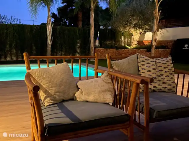 Villa Azuro en España, Costa Blanca, Benissa - villa vista desde el jardin