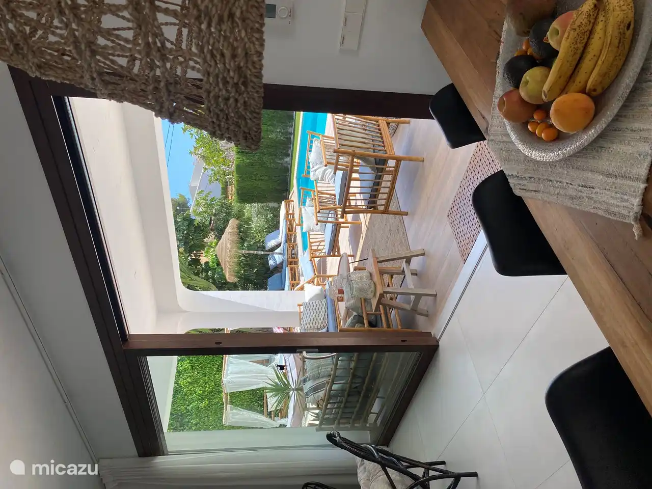 vista desde la sala de estar en el jardín