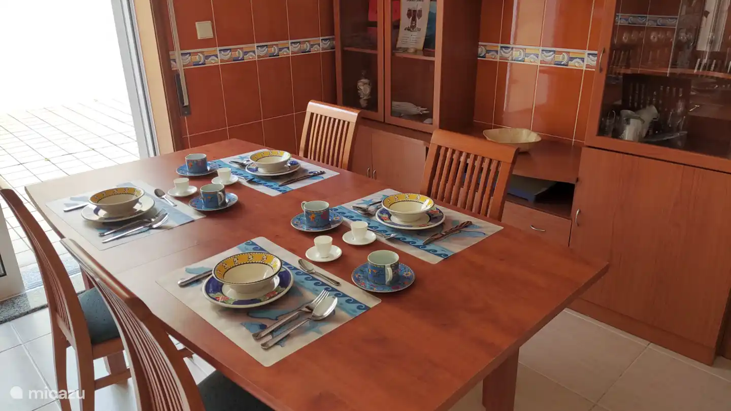 Gemütliches Frühstück in der Küche