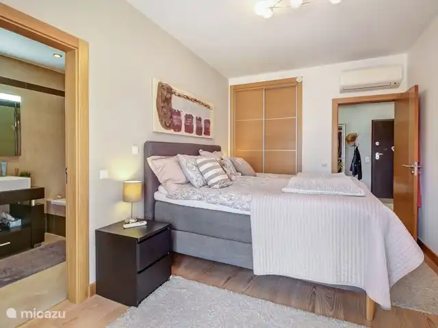 Apartamento 'muito sol' en Portugal, Algarve, Lagos - apartamento Dormitorio con baño en suite