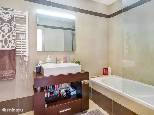 Apartamento 'muito sol' en Portugal, Algarve, Lagos - apartamento baño en suite