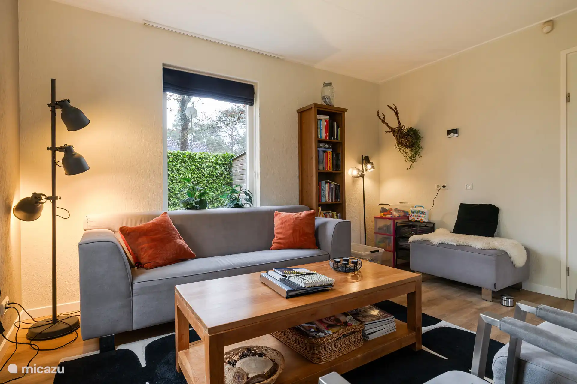 Le salon a été rénové. 