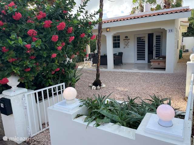Holiday home in Bonaire, Bonaire, Playa Pariba - bungalow Casa Kasima