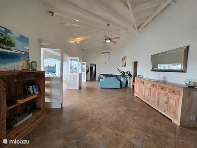 villa en Curazao, Banda Arriba (este), Brakkeput Abou – La villa con vistas al puerto Vivir desde la cocina