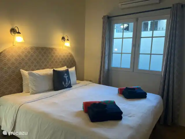 villa en Curazao, Banda Arriba (este), Brakkeput Abou – La villa con vistas al puerto Dormitorio 3