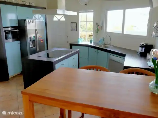 villa en Curazao, Banda Arriba (este), Brakkeput Abou – La villa con vistas al puerto cocina