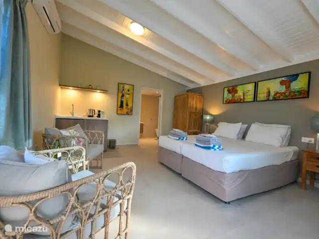 villa huren in Curaçao, Banda Ariba (oost), Jan Thiel – Casa Kokada recent geheel verbouwd gastenverblijf