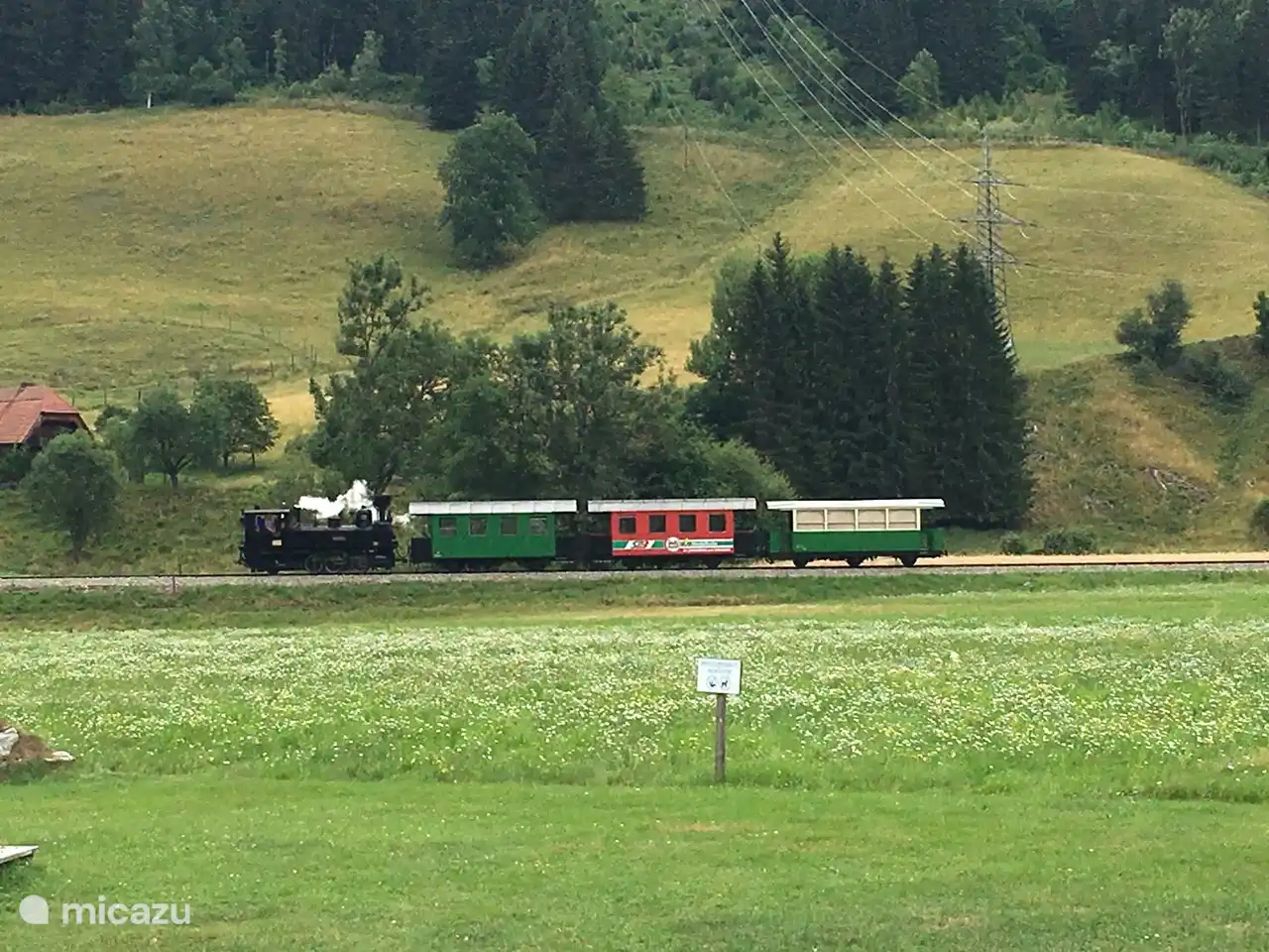 Im Sommer fährt regelmäßig der Dampfzug von Murau nach Tamsweg (Salzburg)