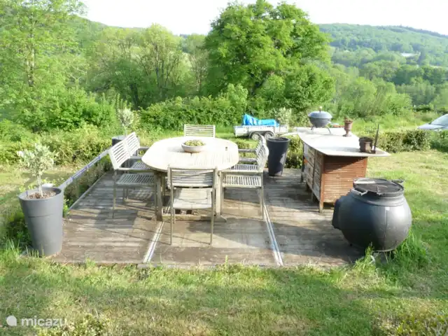 Gîte de l'ermitage | France, Nièvre, Ouroux-en-Morvan - gîte / cottage Terrasse extérieure avec barbecue