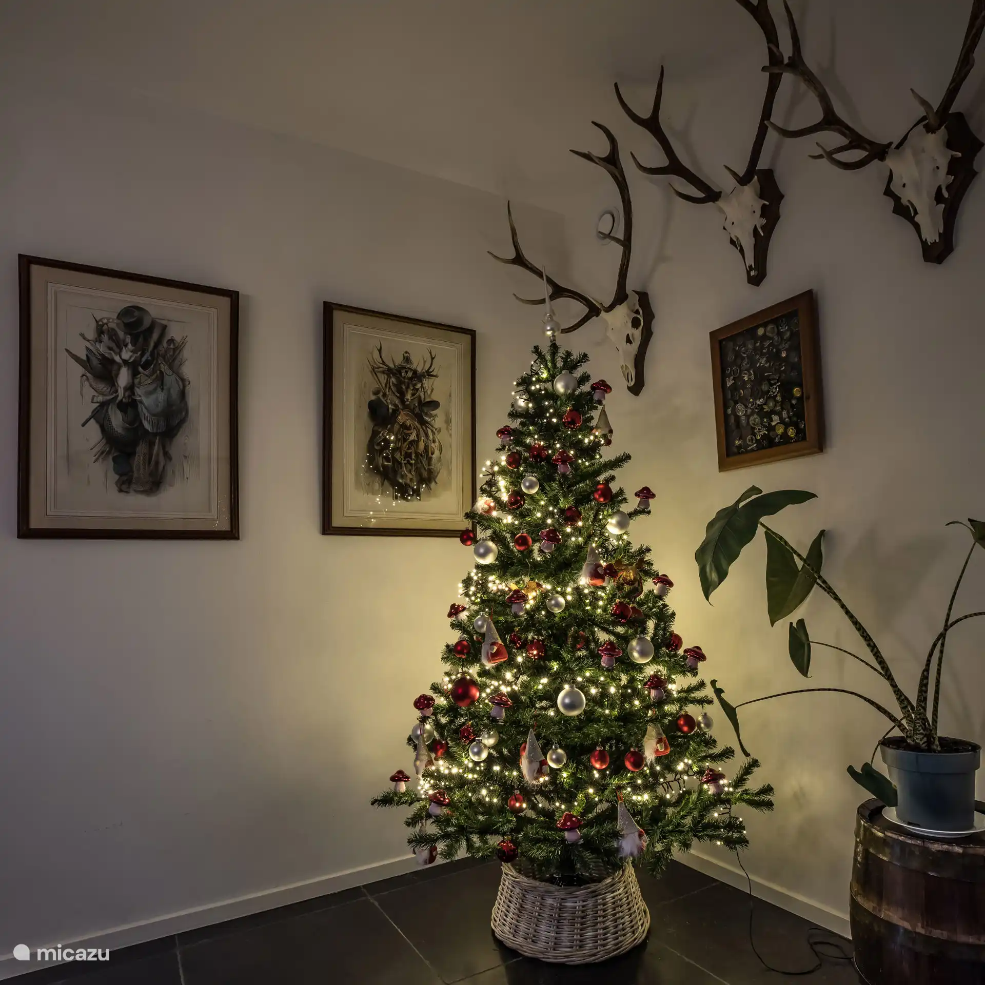 Weihnachts-Jagdhütte