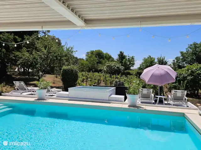 Le Lavande | France, Lot, Loupiac - glamping / tente safari / yourte Nager ou bouillonner ?